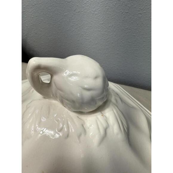 Red Cliff Ironstone Soup Tureen with Grape Motif - Picture 3 of 9